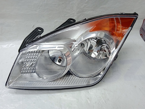 Faros Delantero Izquierdo Piloto Ford Fiesta Max 08-10