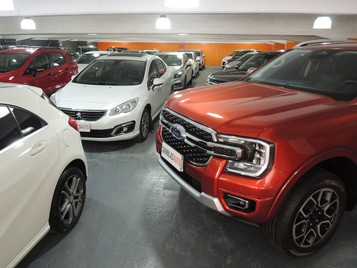 Citroën C4 Cactus 1.2 Puretech 110 At6 S&s Shine