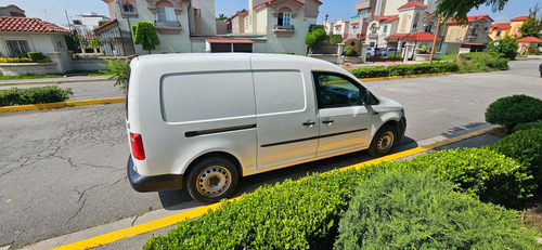 Volkswagen Caddy 1.6 Maxi Mt