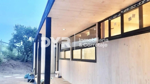 Casa Con 3 Habitaciones Y 2 Baños