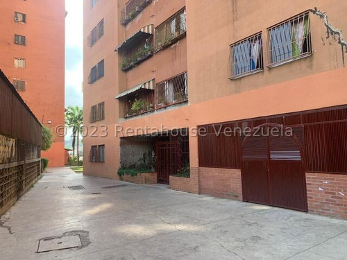 Apartamento En Venta, Los Teques, Pque Las Americas