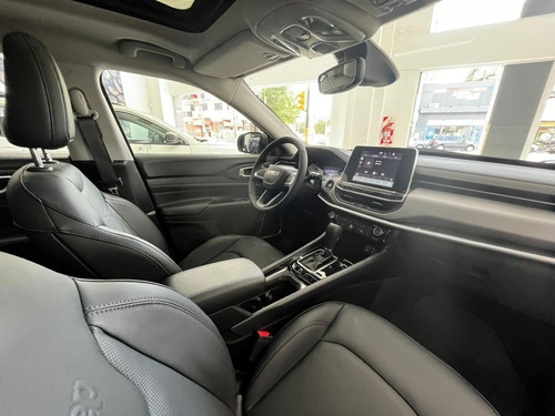 Imagen 18 de 18 de Jeep Compass Longitude 1.3 T270 At6 4x2 (k)