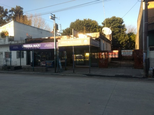 Venta Locales Comerciales Sobre Avenida En Morón