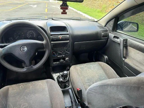 Chevrolet Astra Sedan GL MILENIUM 1.8 MPFI 4P