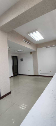 Imagen 2 de 6 de Oficina Avenida Rivas Maturin