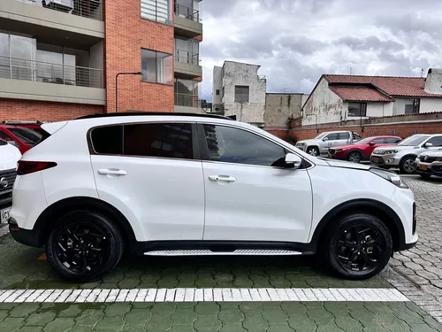 Kia Sportage Gt 2.0L Gt Line 4X2 At
