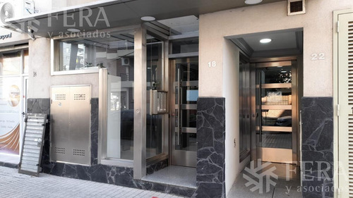 Imagen 3 de 12 de Edificio Lomas De Zamora 18 - Wilde