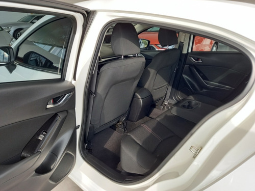 Mazda 3 Touring At