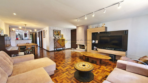 Imagem 5 de 30 de Casa Com 5 Dormitórios À Venda Com 222.4m² Por R$ 1.050.000,00 No Bairro Seminário - Curitiba / Pr - 694