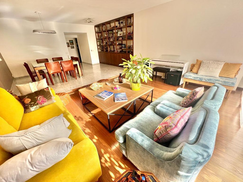 Venta Departamento De 4 Ambientes Con Dependencia En Palermo, Las Cañitas