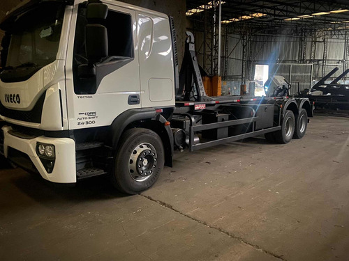 Imagem 7 de 8 de Iveco Iveco