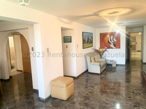 Jg Cod Flex 24-8253 Se Alquila Bello Apartamento En Prados Del Este