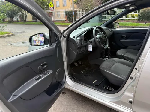 Renault Logan 1.6 Authentique