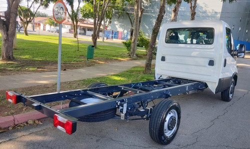 Imagem 5 de 15 de Iveco Daily 35-150 0km