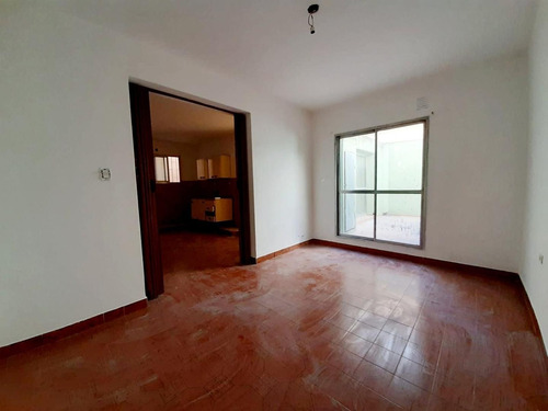 Imagen 4 de 22 de Departamento En Planta Baja De 2 Dormitorios Con Patio