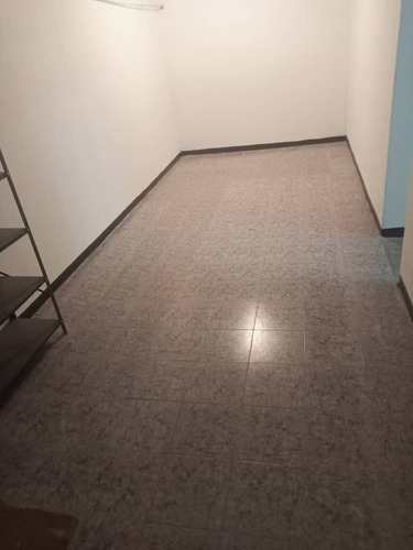 En Venta Casa Comercial En Los Dos Caminos. Sucre Caracas