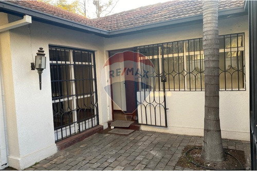 Casa En Excelente Sector, Muy Segura Y Acogedora.