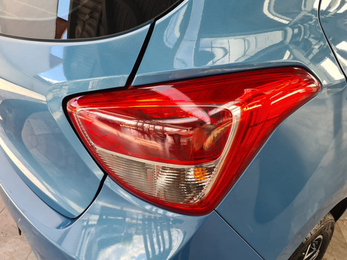 Imagen 10 de 15 de Hyundai Grand I10 Gl Mid 1.2l L4 At 2017