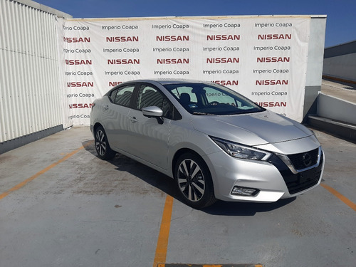 Nissan Versa Platinum Cvt