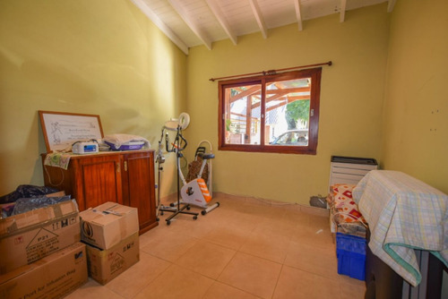 Venta Casa 3 Ambientes Con Parque En Santa Clara