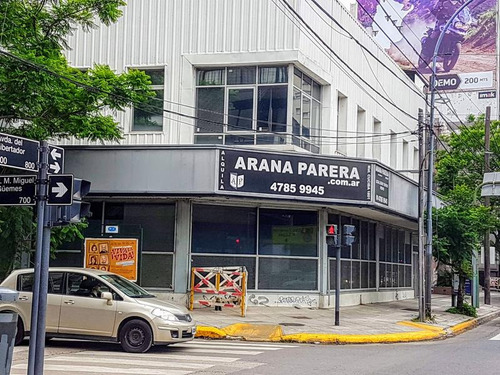 Terreno Sobre Libertador Al 700 - Vicente Lopez- Vias/rio Local