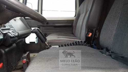 Imagem 8 de 13 de Ford Cargo 4031 4x2 2p 2003