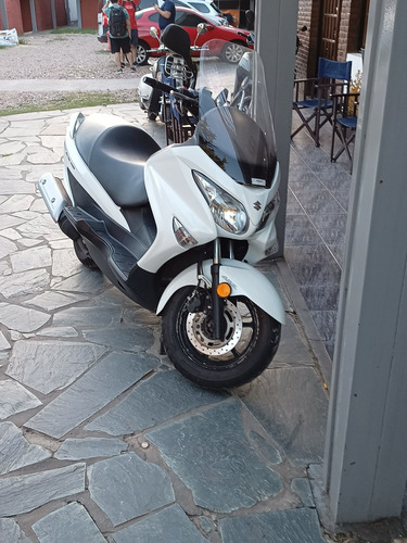 Suzuki Burgman 200