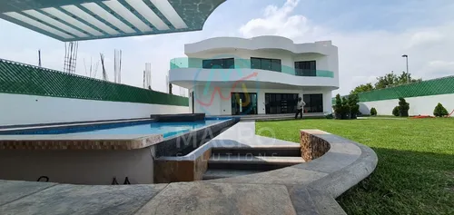 Casa En Venta En Lomas De Cocoyoc 
