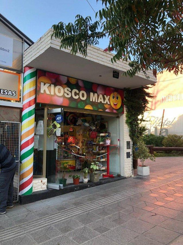 Venta Locales Comerciales La Falda