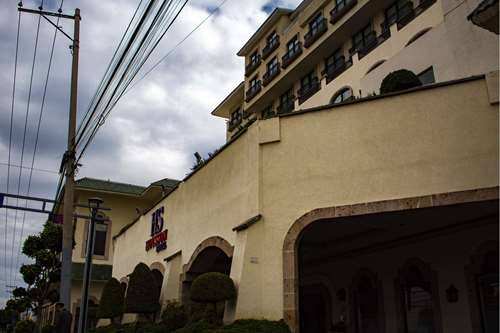 Venta De Local Dentro Del Hotel De Más Prestigio En León