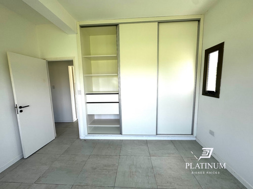 Venta Departamento 1 Dormitorio Vaqueros Con Cochera
