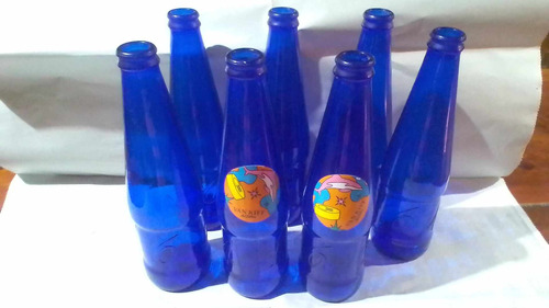 Botellas De Cerveza Vacias 1664  Van Kiff Color Azul
