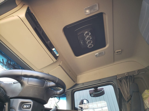 Scania 440 8x2 Ano 2015/2015 Impecável