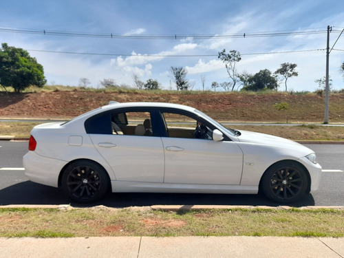 Bmw 320i 2011