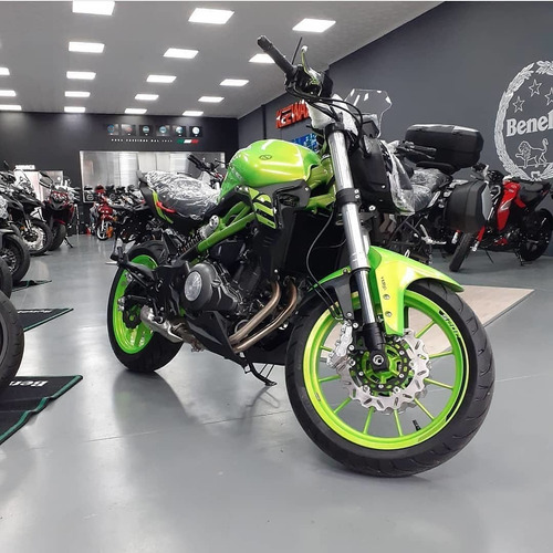 Imagen 8 de 21 de Benelli 302 S