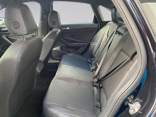 Volkswagen Jetta 1.4 250 TSI R-Line