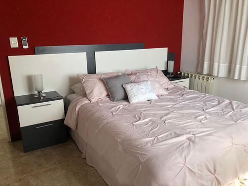 Casa De 5 Dormitorios Y 4 Baños La Herradura