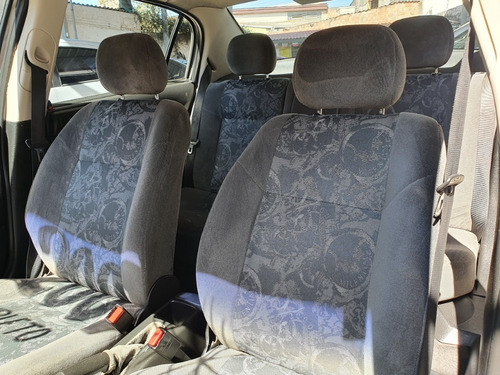 Chevrolet Astra Sedan 1.8 8v Milenium 2001