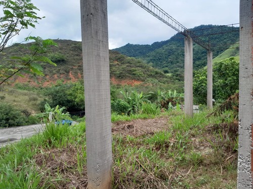 Oportunidade Única,terreno No Bairro Sabugo Em Paracambi