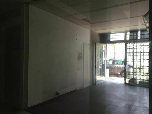 Imagen 3 de 8 de Oficina En Renta En Planta Baja, Irrigación, Miguel Hidalgo