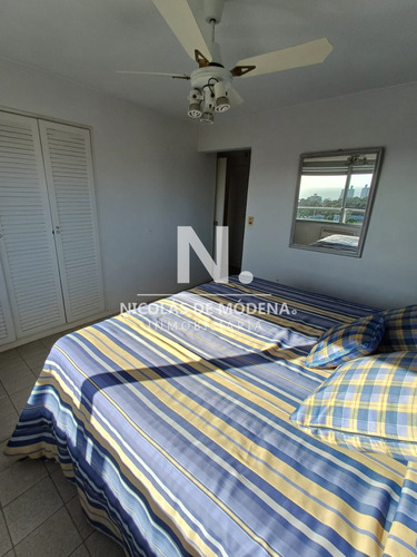 Apartamento De 2 Dormitorios En Edificio Parquemar Roosevelt , Punta Del Este