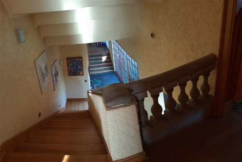 Imagen 17 de 18 de Casa En Venta De 5 Dorm Mas Servicios. En Concón