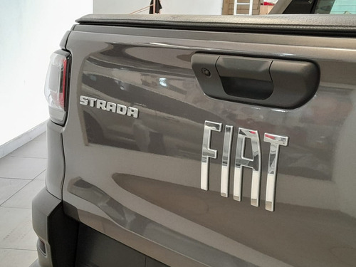 Fiat Strada 1.4 8v Freedom Cd