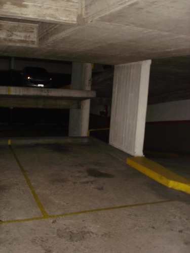 Imagen 2 de 7 de Cochera Fija En Alquiler Auto Camioneta Precio Final Dueño!