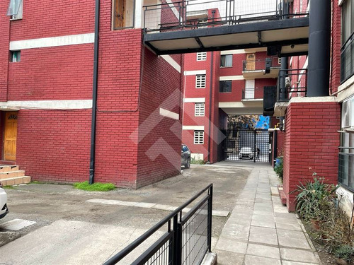 Duplex 2d 1b + Estacionamiento. En Cond. Seg. 24/7