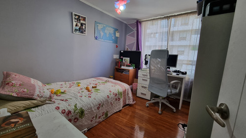 Ñuñoa, Vive Seguro En Un Amplio Departamento