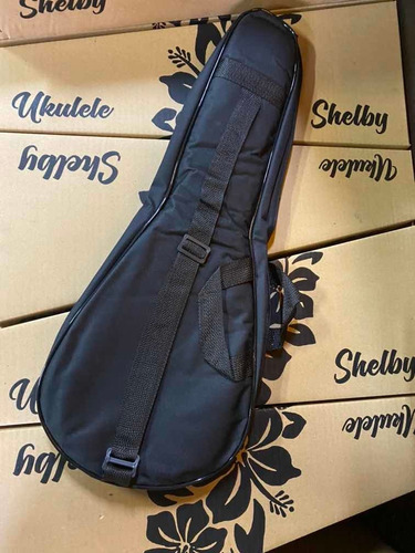 Imagem 2 de 3 de Capa Luxo Almofadada Para Ukulele Concert Shelby Tagima
