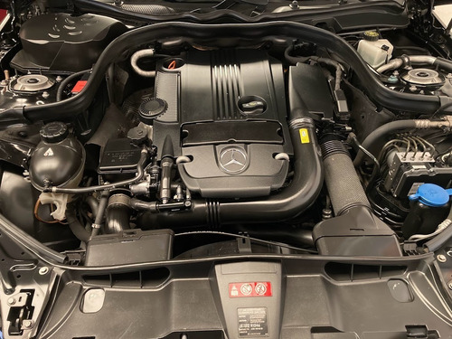 Imagen 10 de 12 de Mercedes Benz E250