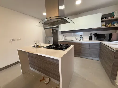Apartamento En Arriendo/venta En Loma Del Escobero. Cod V24072