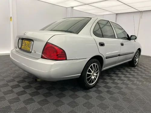 Nissan Sentra 1.8 SD